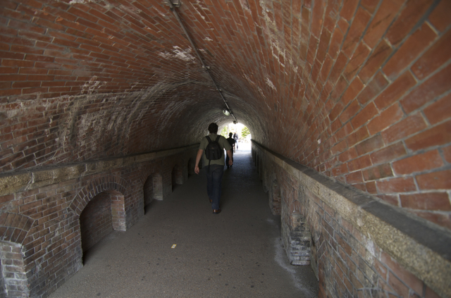 DSC_0017-2.jpg